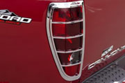 Chevy Colorado Tail Light Bazel